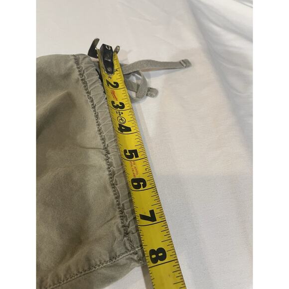 DKNY Women's Cargo Capri Pants Size 18W Khaki Utility Pockets Casual Used - Picture 8 of 10